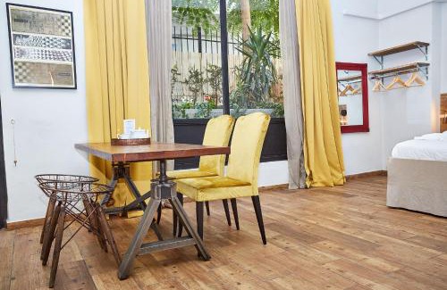Kinosargous Apartment | Aris Athens Suites