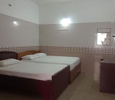 Courtallam Apartment | Ariya Cottage