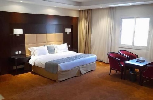 Al-Hamra'a Apartment | Arjan Suites HOTEL