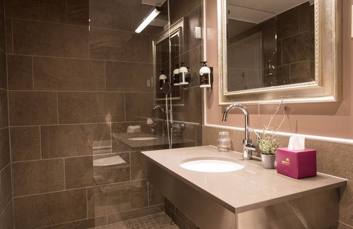 Goteborg Municipality Hotel | Arken Hotel & Art Garden Spa