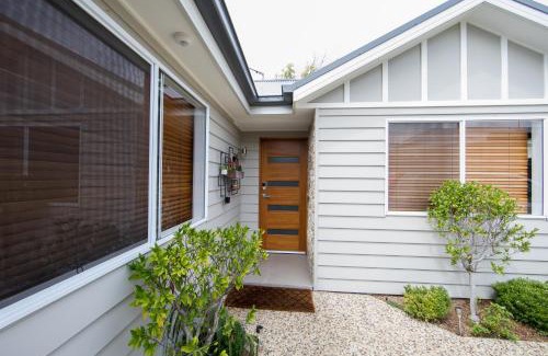 Armidale Bed & Breakfast | Armidale Cottage on Barney - House 2