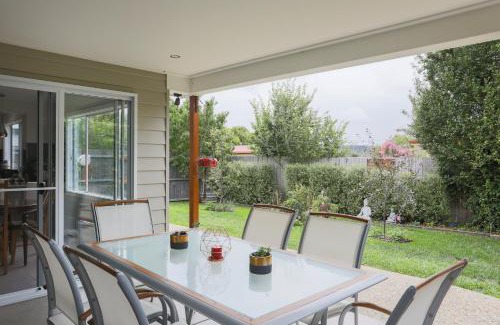 Armidale Bed & Breakfast | Armidale Cottage on Barney - House 2