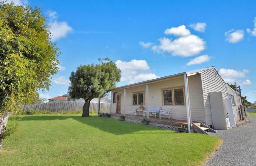 Paynesville House | Armstrong Cottage