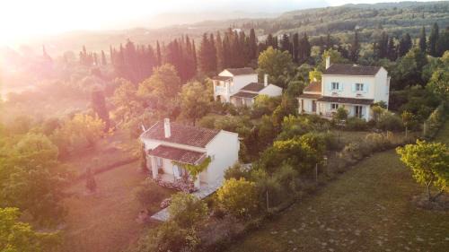 Petaleia House | Aroggia Farm