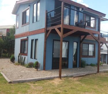 Sauce de Portezuelo Cabin | Aroma de mar casas en alquiler vacacional con hermosa piscina