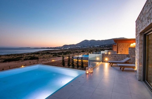 Amoopi Villa | Aros luxury villas 3