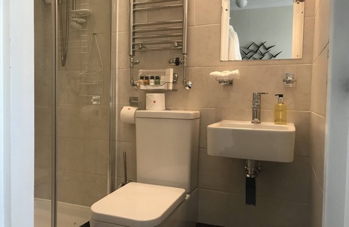Torquay Bed & Breakfast | Arran Lodge
