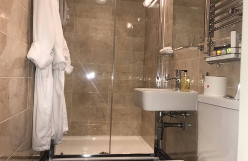 Torquay Bed & Breakfast | Arran Lodge