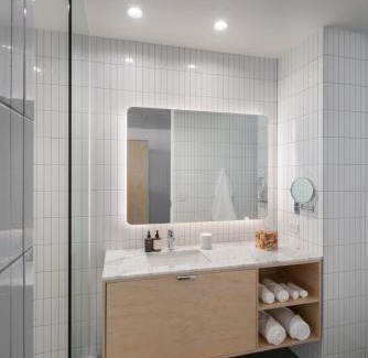 East Cesar Chavez Hotel | ARRIVE Austin