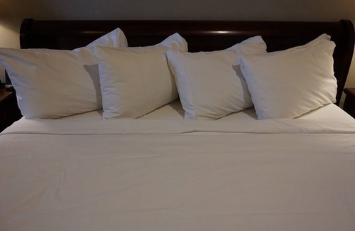 Doubleheader House | Arrowhead Manor Bed & Breakfast Inn & Event Center