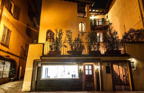 Cernobbio Apartment | Art Apartment with turkish bath and terrace with lake view