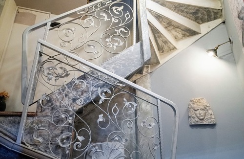Plovdiv Center House | Art City Villa in Kapana Plovdiv, Entire 3 Bedroom House