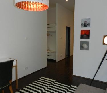 Mitte Apartment | Art Deco Leipzig