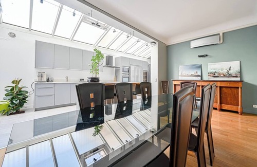 Levallois-Perret Apartment | “Art Deco” private mansion 220m2 spread over 3 levels, 5 bedrooms, 5 bathrooms