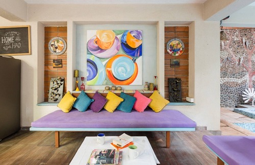 Alto de Porvorim House | Art Oasis - homestay amid nature!