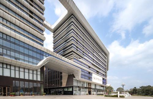 Liwan Hotel | Arthur Hotel Liwan COCO Park Dongsha Metro Guangzhou-24H Coffee & Low Tea & Free Shuttle Bus For Canton Fair By Paco