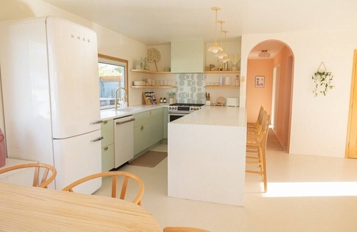 Joshua Tree House | Artist Home with a Hot Tub, Fire Pit, Pool and Beautiful Views Of The Desert