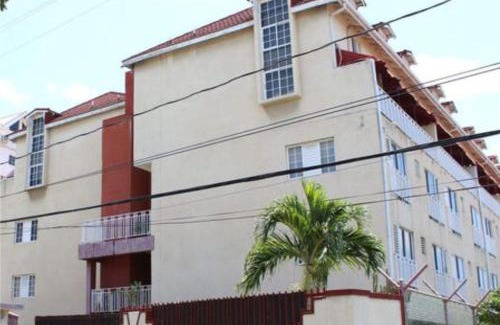Eden Gardens Apartment | Artist Place Kensington 2BR New Kingston