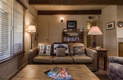 Downtown Santa Fe Apartment | Artist Road #30