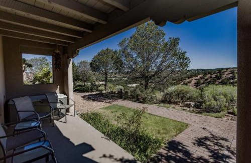Downtown Santa Fe Apartment | Artist Road #30
