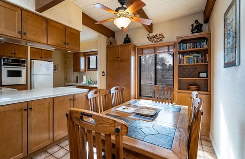 Northeast Santa Fe House | Artist Road