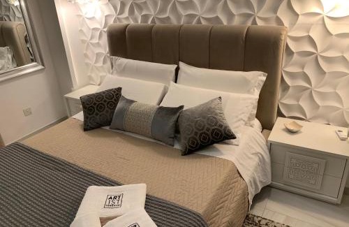 Santa Maria Estate Apartment | Artist Terrace Apartments