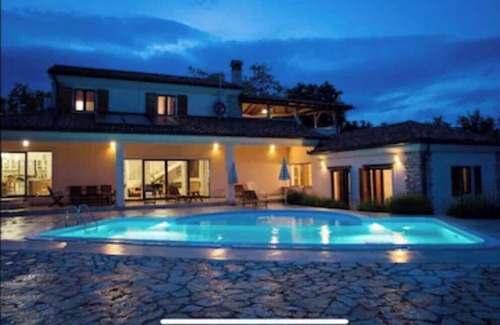 Podgorje House | Arton villa with heated pool in the heart of green Istria