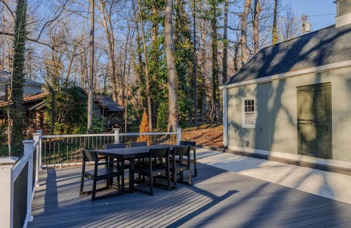 Old Irving Park House | Artopia Retreat and Marys Gatehouse