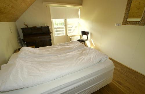 Grenivik House | Artun Guesthouse