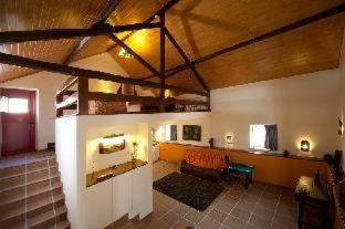Cadaval Bed & Breakfast | Artvilla