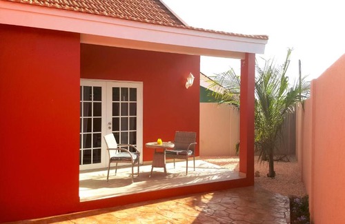 Calbas Plaza Residences Apartment | Aruba Cunucu Village