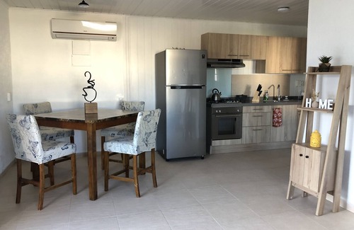Shiribana House | Aruba Local Private House