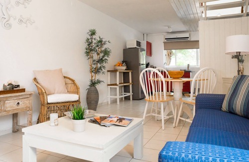 Malmok Cottage | Aruba vacation apartment