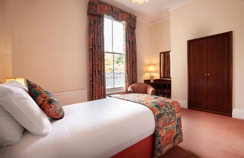 Arbury Hotel | Arundel House Hotel