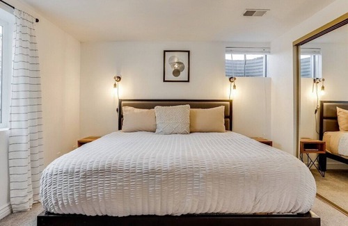 Lamar Heights Area House | Arvada Ranch 5BR~Sleeps 12~Baby+Dog Friendly~Games