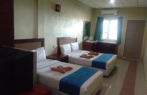Tok Bali Hotel | Arwana Inn Tok Bali
