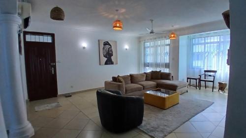 Nyali Apartment | Ary Homestay Nyali - On 3rd Avenue Nyali