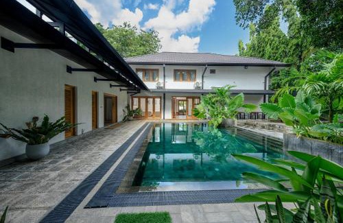 New Town Hotel | Aryana Boutique Hotel