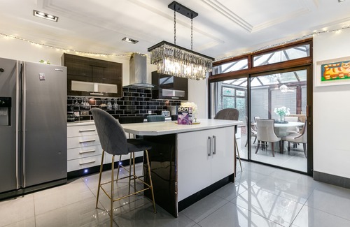 Newtownabbey House | AS GOOD AS IT GETS IN BELFAST!