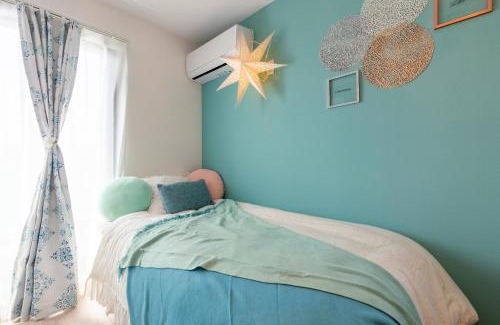 Sumida Apartment | Asakusa Sky Stay Tiffany blue Room