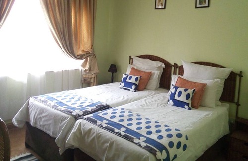 Manzini House | ASANTE GUEST HOUSE #9