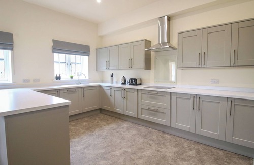 Felton Cottage | ASCOT COTTAGE, pet friendly, luxury holiday cottage in West Felton