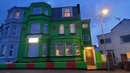 Exmouth Bed & Breakfast | Ash Hotel B&B