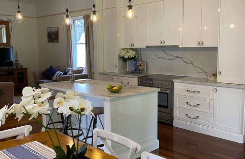 South Toowoomba Cottage | Ashbrooke Cottage - Luxury Cottage