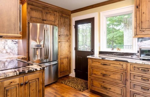 Oakley House | Asheville Luxury Oasis: Fire Pit & swing. Close to downtown Asheville