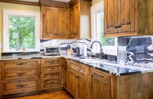 Oakley House | Asheville Luxury Oasis: Fire Pit & swing. Close to downtown Asheville