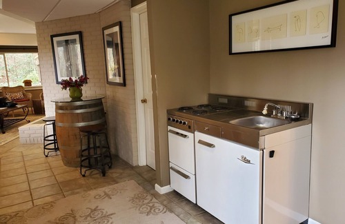 Fairview House | Asheville Treehouse, Luxurious/15 Min. To Downtown Asheville