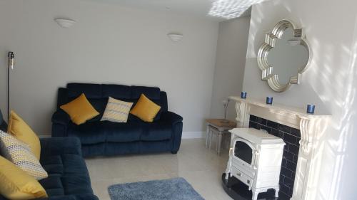 Inishmacatreer Apartment | Ashford Villa -Cottage 2