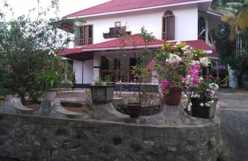 Quilon House | Ashirvad Homestay, Ashtamudi Lake, Kollam