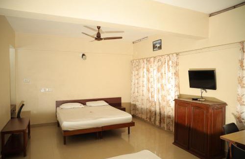 Thiruvananthapuram Hotel | ASHISH TOURIST HOME